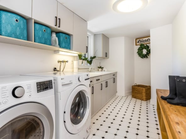 40-Laundry