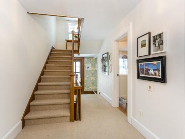 42-Second Floor Landing