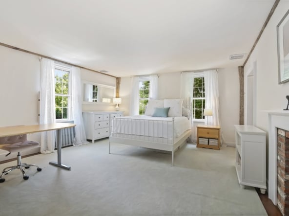 49-web-or-mls-216-hillspoint-rd