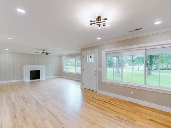 5-web-or-mls-700 S 16th St Murray KY 42071-4