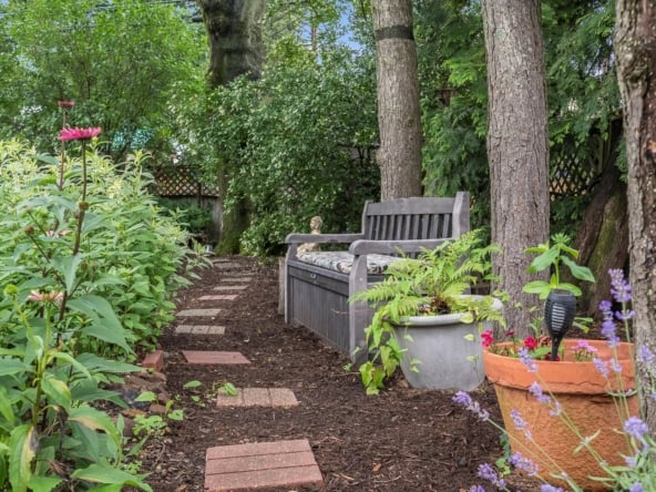 50-Garden Path 1