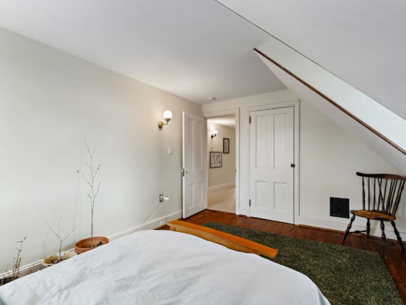 52-web-or-mls-127-webster-ave
