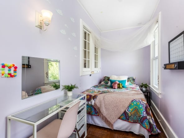 53-Bedroom