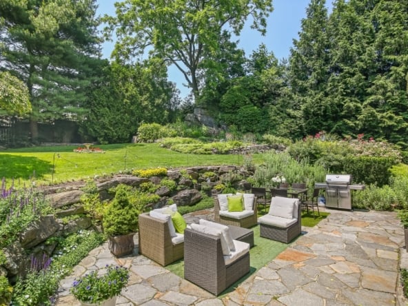 71-web-or-mls-216-hillspoint-rd