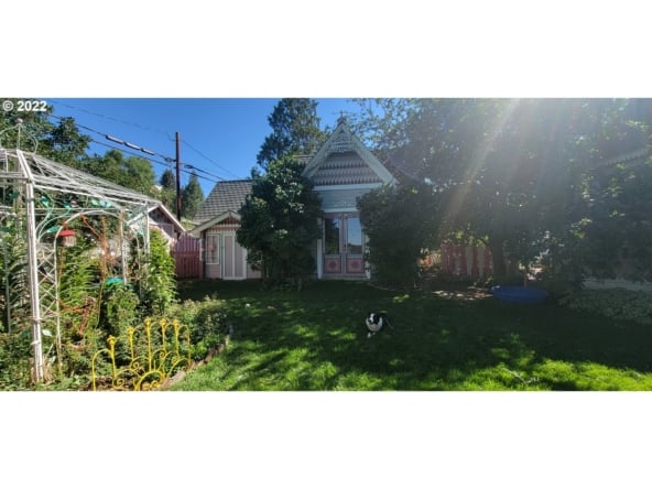 Rose cottage backyard