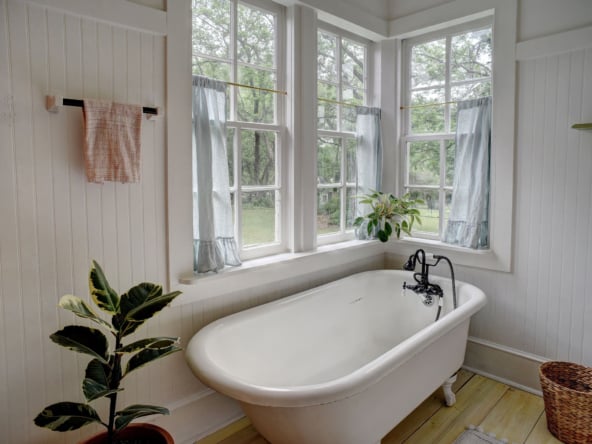bath tub