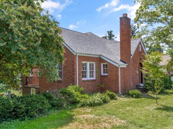 02-239 S Magnolia St-206