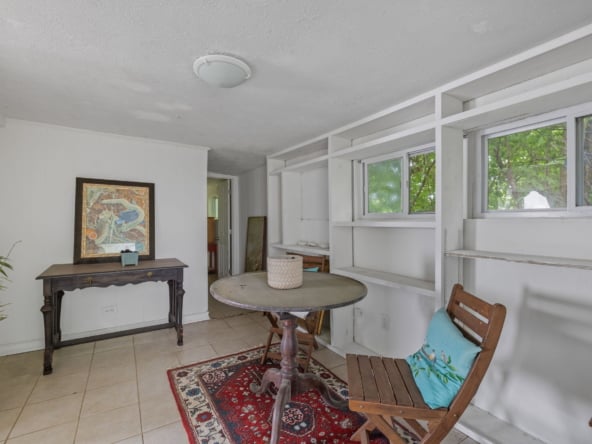 102-web-or-mls-204 S Jefferson Ave-2740 - Copy