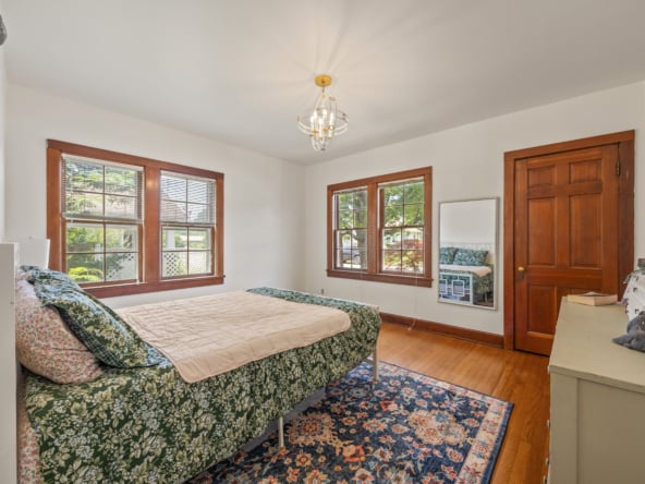 16-239 S Magnolia St-15
