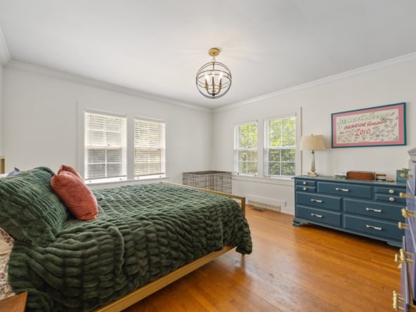 23-239 S Magnolia St-22