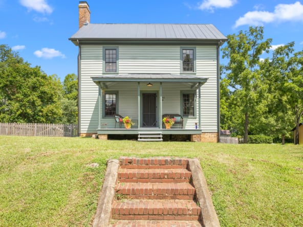 2411 Glencoe Street-3