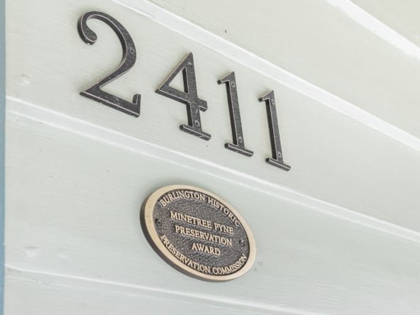2411 Glencoe Street-7