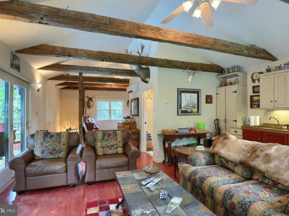 250 Big Spring Rd, Newville, PA 17241-43