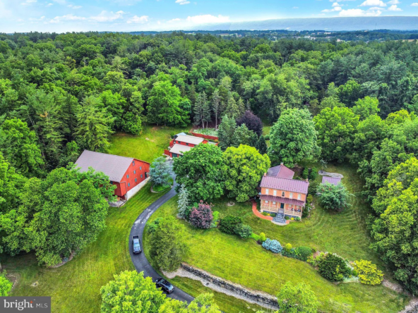 250 Big Spring Rd, Newville, PA 17241-70
