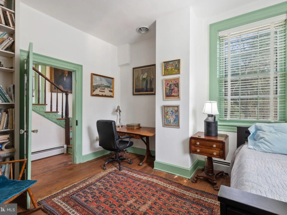 38684 Mount Gilead Rd, Leesburg, VA 20175-23