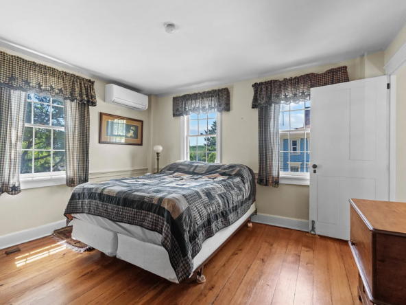 6 Landing Hill Road, East Haddam, CT 06423-17