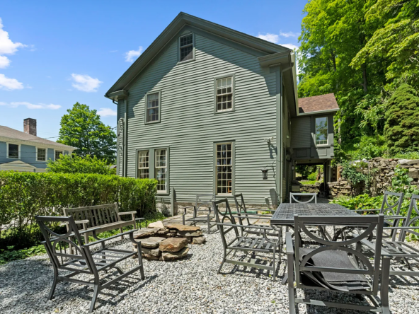 6 Landing Hill Road, East Haddam, CT 06423-25