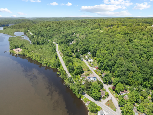 6 Landing Hill Road, East Haddam, CT 06423-5