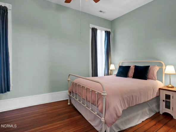610 S 3rd Street, Wilmington, NC 28401-24