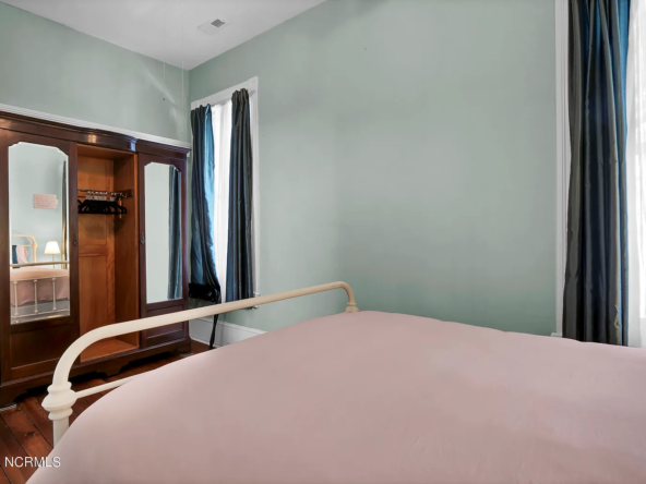 610 S 3rd Street, Wilmington, NC 28401-26
