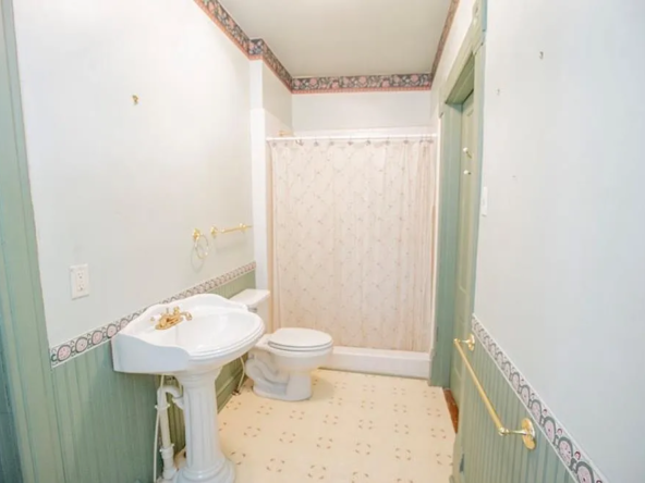 632 E Shotwell St, Bainbridge, GA 39819-40