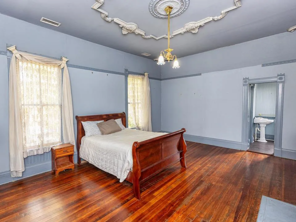 632 E Shotwell St, Bainbridge, GA 39819-46