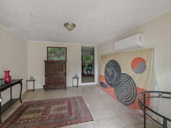 98-web-or-mls-204 S Jefferson Ave-2728 - Copy