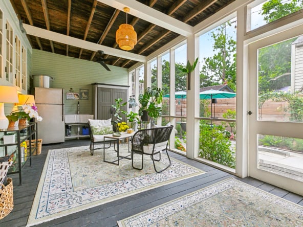 Screened porch.2
