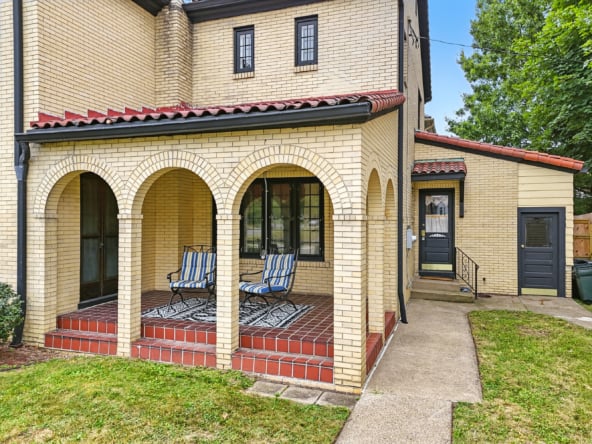 008-348NorthBroadwayStreet-NewPhiladelphia-OH-44663-FULL