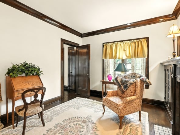 027-348NorthBroadwayStreet-NewPhiladelphia-OH-44663-FULL