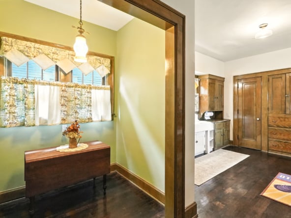030-348NorthBroadwayStreet-NewPhiladelphia-OH-44663-FULL