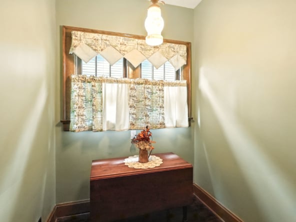 031-348NorthBroadwayStreet-NewPhiladelphia-OH-44663-FULL