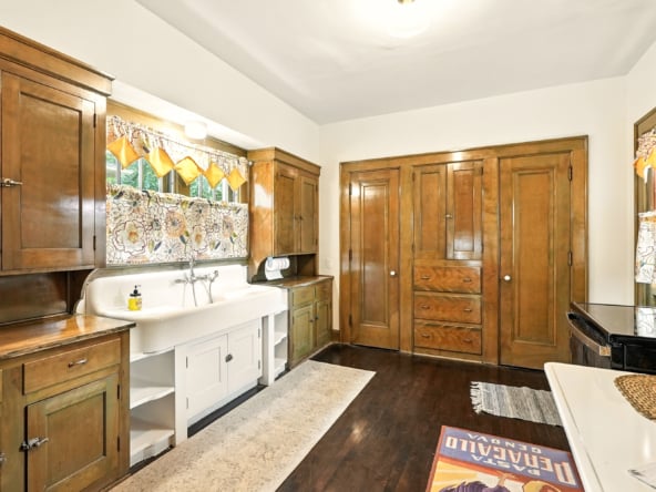 032-348NorthBroadwayStreet-NewPhiladelphia-OH-44663-FULL
