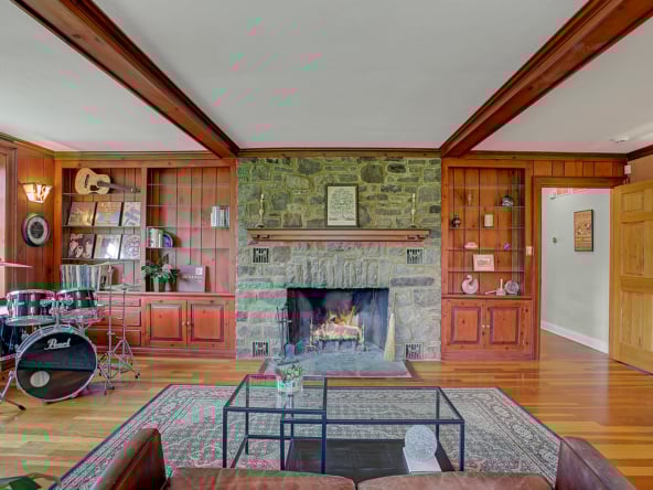 15 121 Stanton Mountain Road