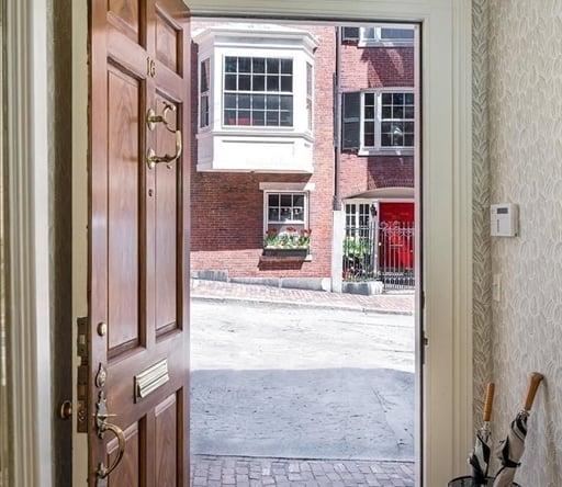 16 W Cedar St Boston, MA 02108-17