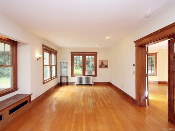 1666 Ridge Road North Haven, CT 06473-10