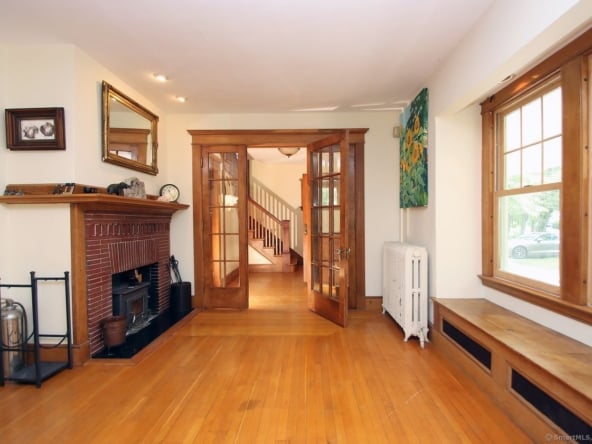 1666 Ridge Road North Haven, CT 06473-31