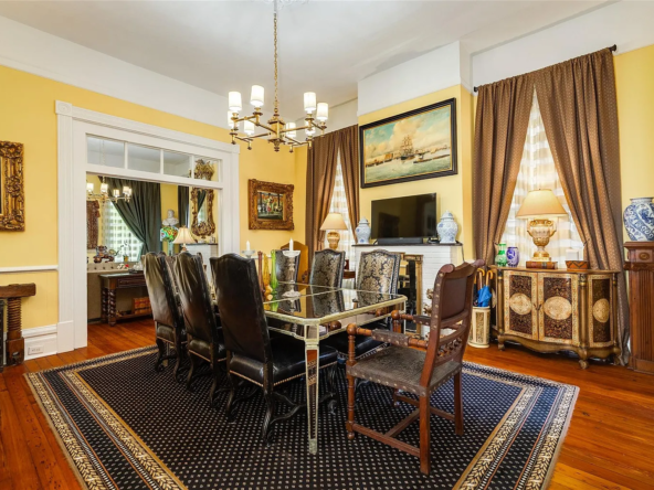 1823 Sealy St, Galveston, TX 77550-11