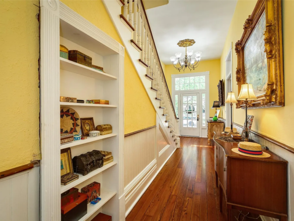 1823 Sealy St, Galveston, TX 77550-20