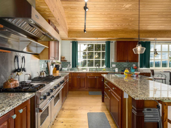 1843 Cabell Rd, Wingina, VA 24599-13