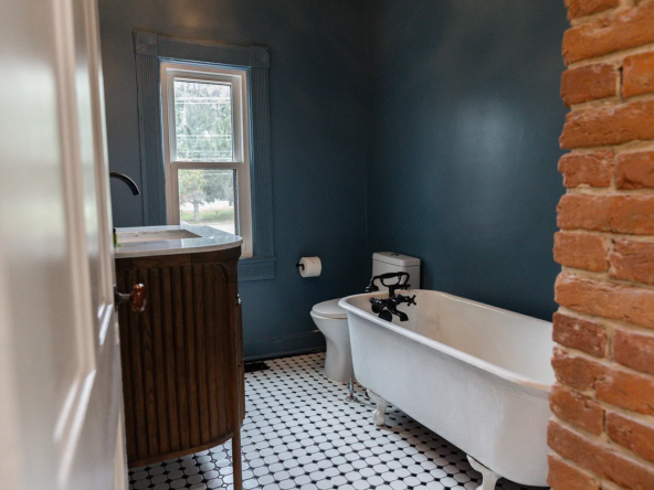 2154 Chestnut Ave, Buena Vista, VA 24416-36