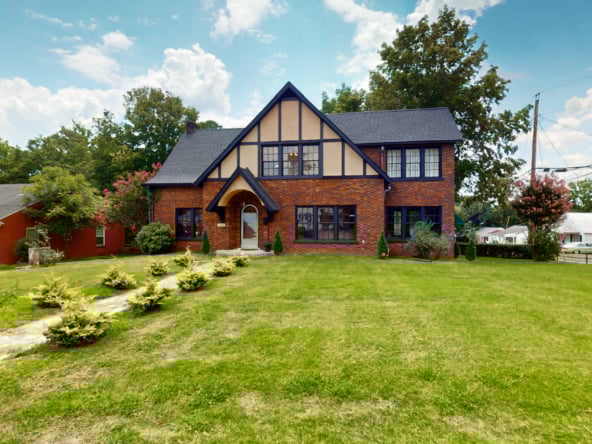 32-print-1007 Poplar St Murray KY 42071 (32 of 48)