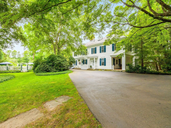 357 Wrights Crossing Road, Pomfret, CT 06259-10