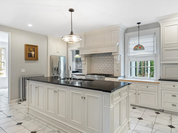 357 Wrights Crossing Road, Pomfret, CT 06259-11