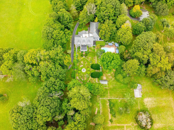 357 Wrights Crossing Road, Pomfret, CT 06259-31