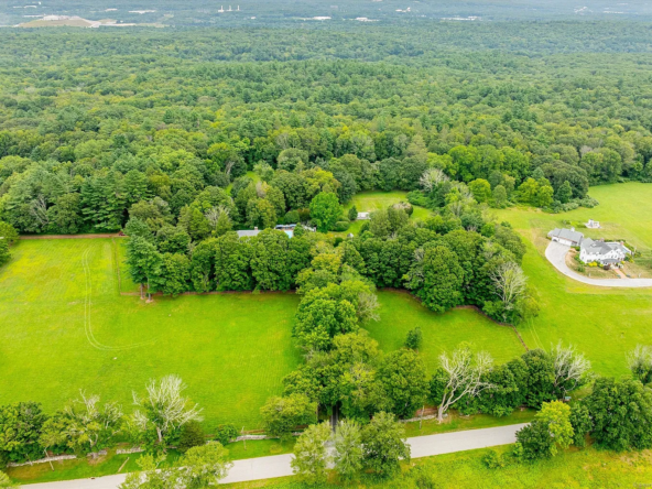 357 Wrights Crossing Road, Pomfret, CT 06259-33