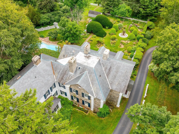 357 Wrights Crossing Road, Pomfret, CT 06259-6