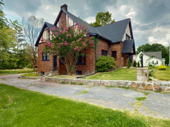 39-print-1007 Poplar St Murray KY 42071 (39 of 48)