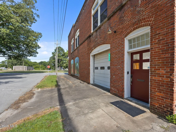 522 W 1st Street, Ayden, NC 28513-43