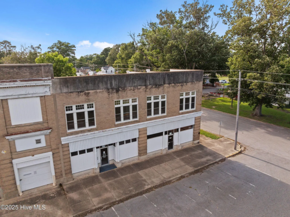 522 W 1st Street, Ayden, NC 28513-44